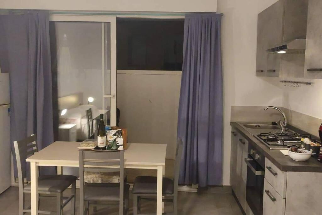Lido Beach Apartments, Nuovi E Moderni, Vicino Alla Spiaggia Alghero Buitenkant foto